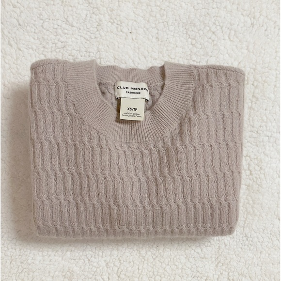 Club Monaco Cashmere Knit Crewneck Sweater size XS Neutral Color - Picture 8 of 8